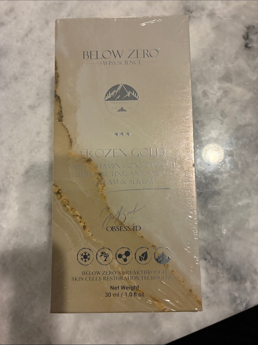 Below Zero Frozen Gold Serum